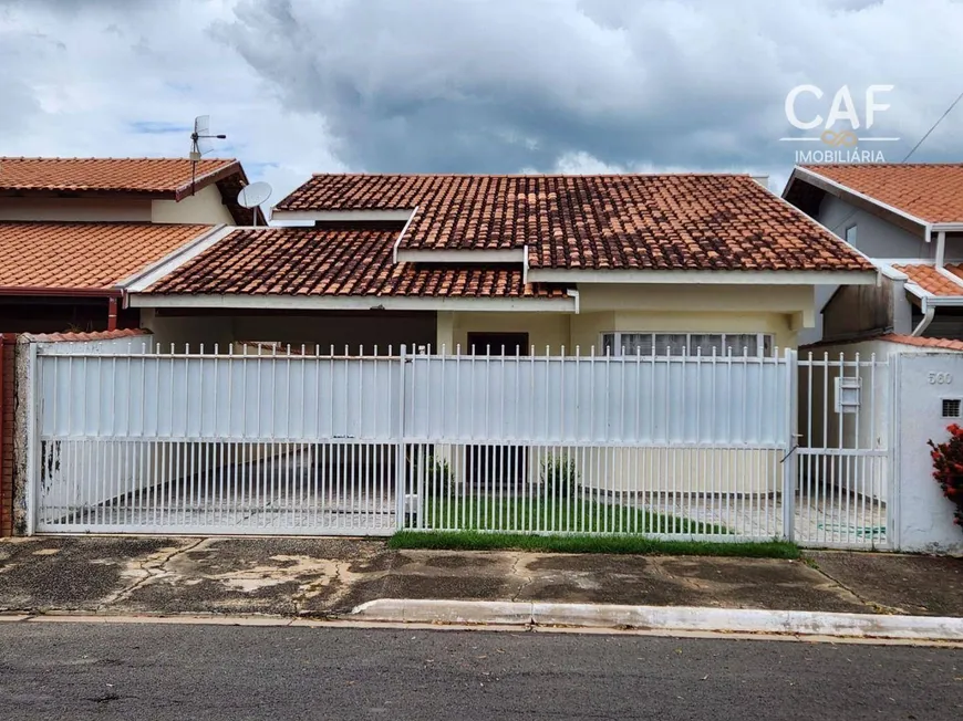 Foto 1 de Casa com 3 Quartos à venda, 129m² em Jardim das Tulipas, Holambra