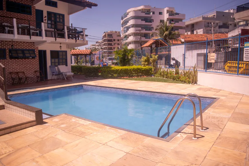 Foto 1 de Apartamento com 1 Quarto à venda, 60m² em Braga, Cabo Frio