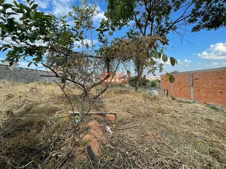 Foto 1 de Lote/Terreno à venda, 1320m² em Confisco, Belo Horizonte