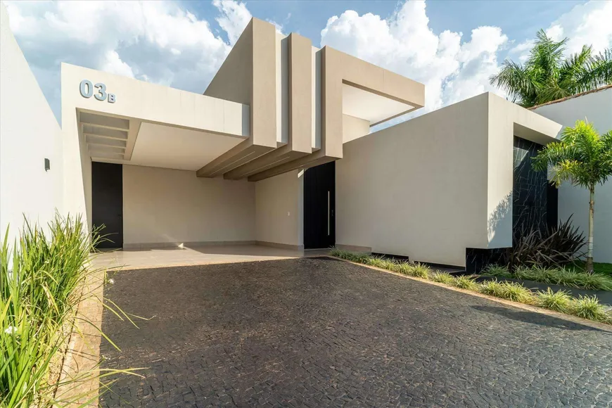 Foto 1 de Casa com 4 Quartos à venda, 330m² em Setor Habitacional Arniqueira, Brasília