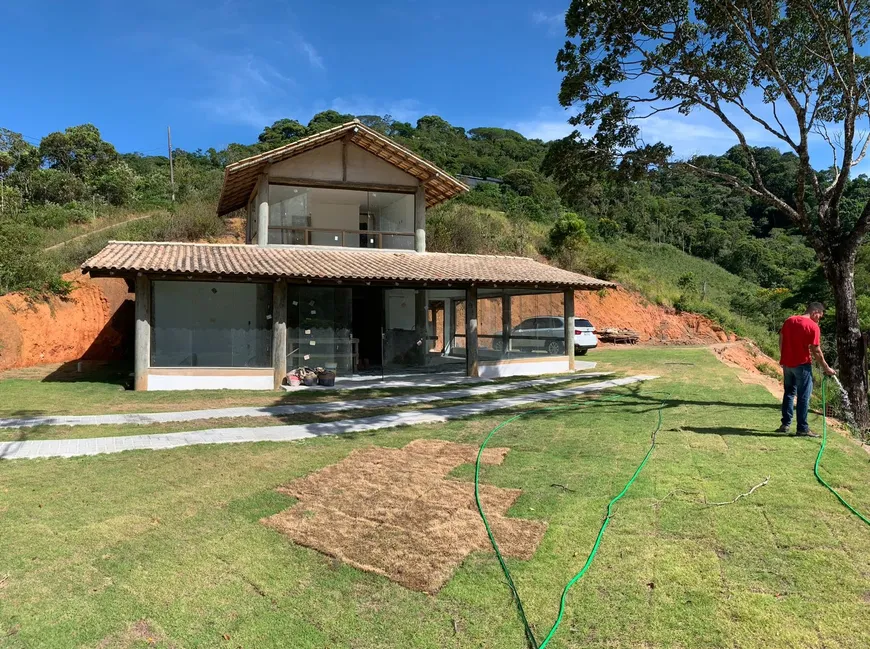 Foto 1 de Casa com 2 Quartos à venda, 256m² em Buenos Aires, Guarapari