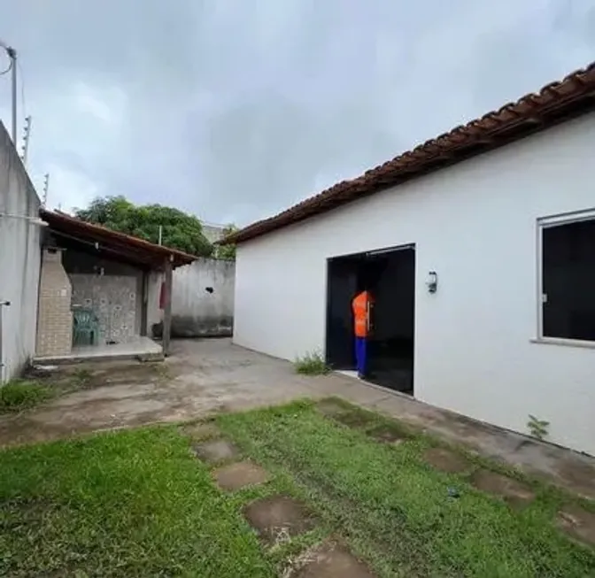 Foto 1 de Casa com 2 Quartos à venda, 70m² em Novo Horizonte, Serra