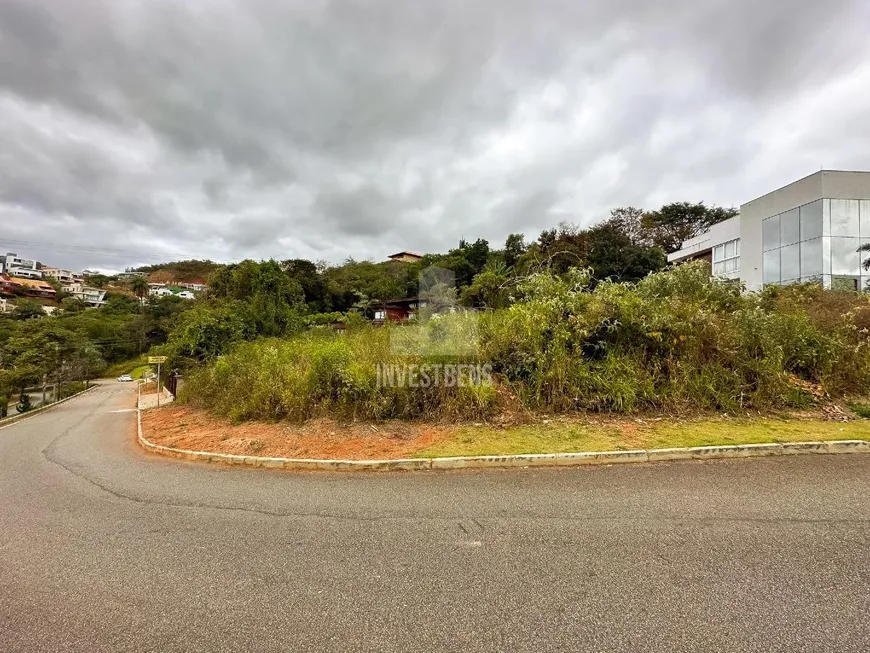 Foto 1 de Lote/Terreno à venda, 1016m² em Mirante da Mata, Nova Lima