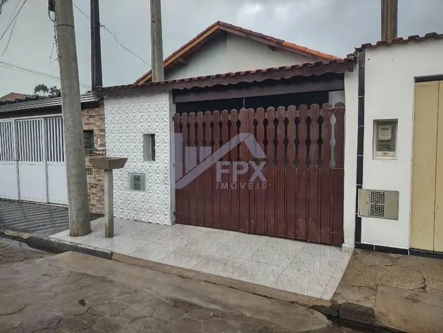 Foto 1 de Casa com 2 Quartos à venda, 65m² em Belas Artes, Itanhaém