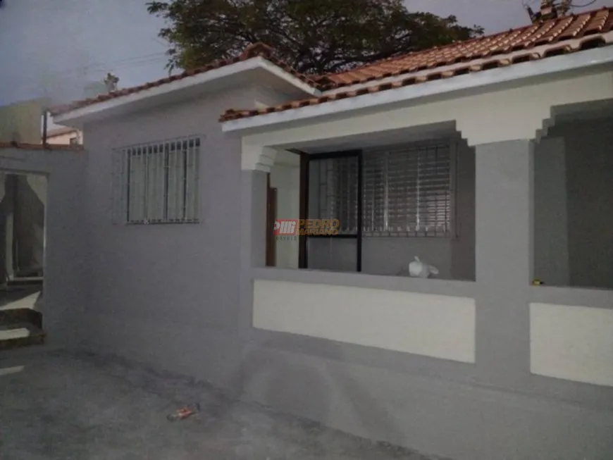 Foto 1 de Casa com 2 Quartos à venda, 195m² em Nova Gerti, São Caetano do Sul