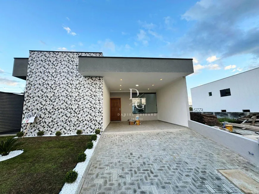 Foto 1 de Casa de Condomínio com 3 Quartos à venda, 145m² em Vale dos Cristais, Taubaté