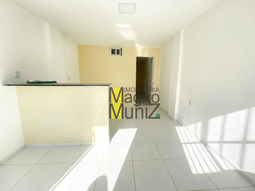 Foto 1 de Apartamento com 1 Quarto para alugar, 35m² em Vicente Pinzon, Fortaleza