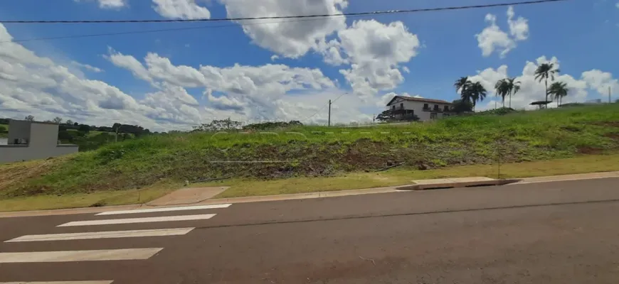 Foto 1 de Lote/Terreno à venda, 250m² em Residencial Tivoli, Araraquara