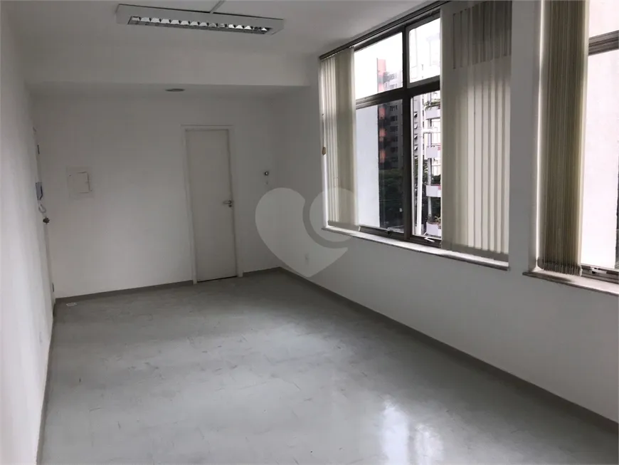 Foto 1 de Sala Comercial para venda ou aluguel, 28m² em Itaim Bibi, São Paulo