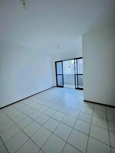 Foto 1 de Apartamento com 2 Quartos à venda, 79m² em Aflitos, Recife