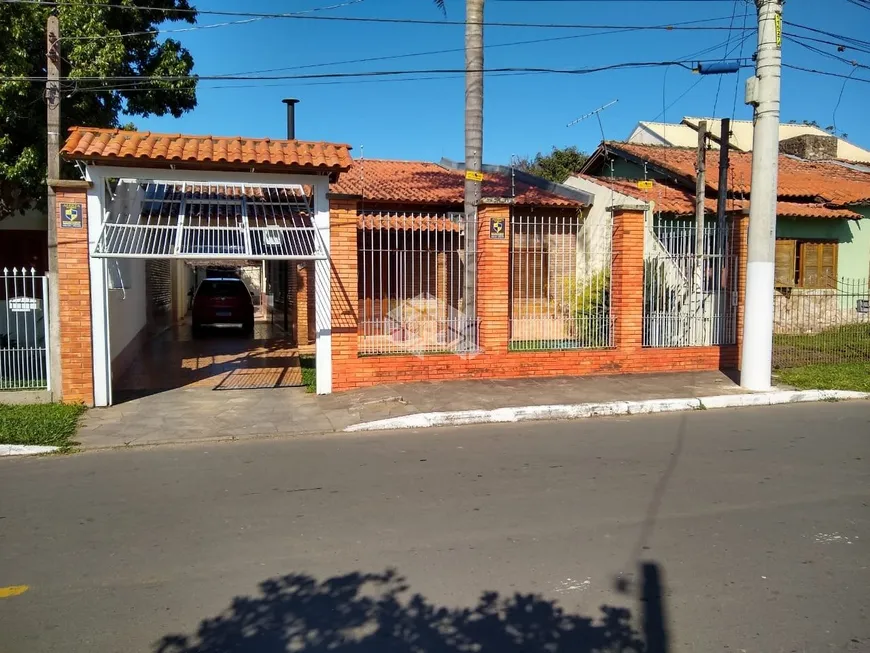 Foto 1 de Casa com 2 Quartos à venda, 70m² em Sao Jeronimo, Gravataí