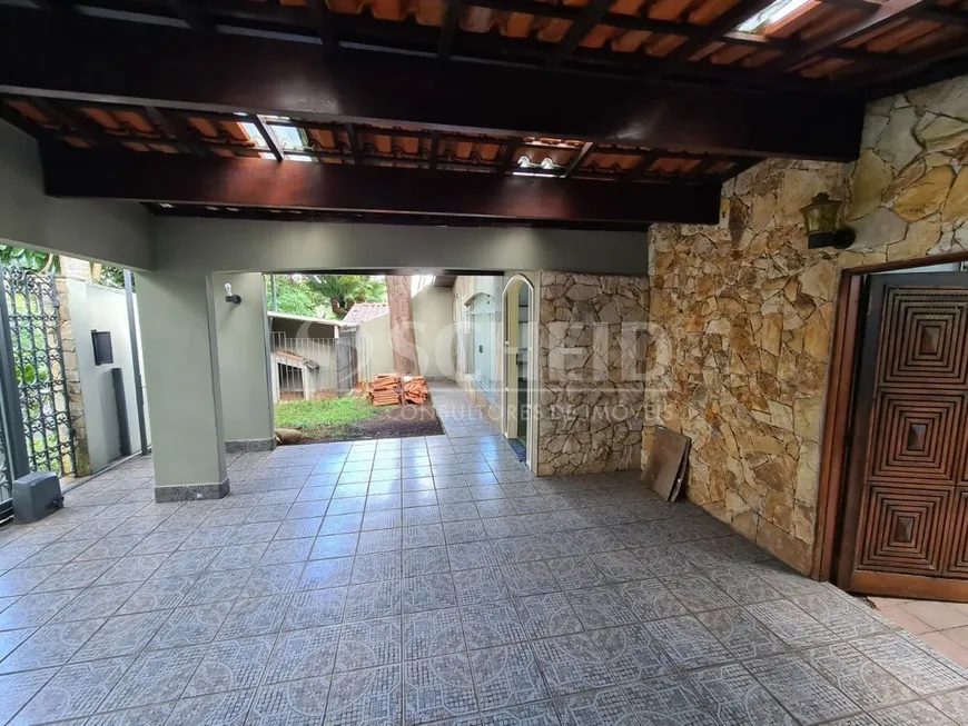 Foto 1 de Casa com 3 Quartos à venda, 188m² em Campo Grande, São Paulo