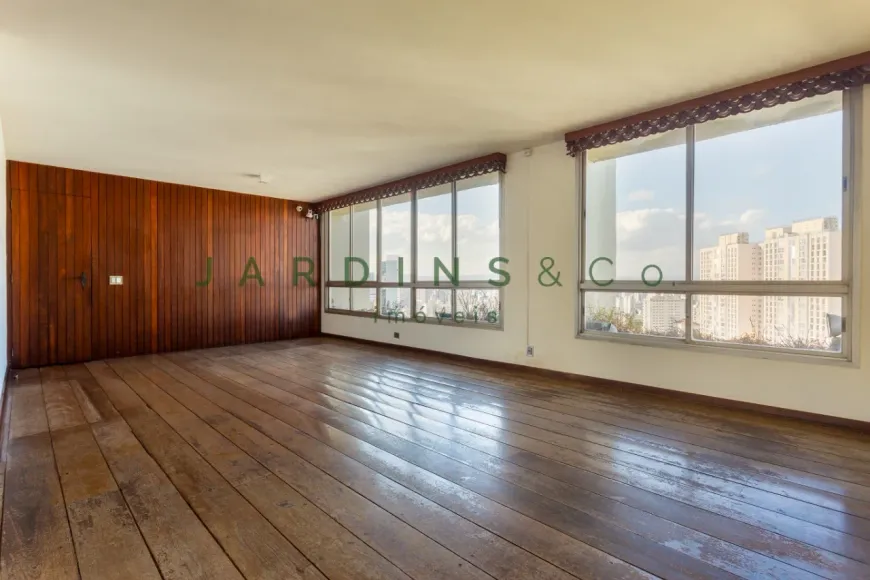 Foto 1 de Apartamento com 3 Quartos à venda, 155m² em Bela Vista, São Paulo