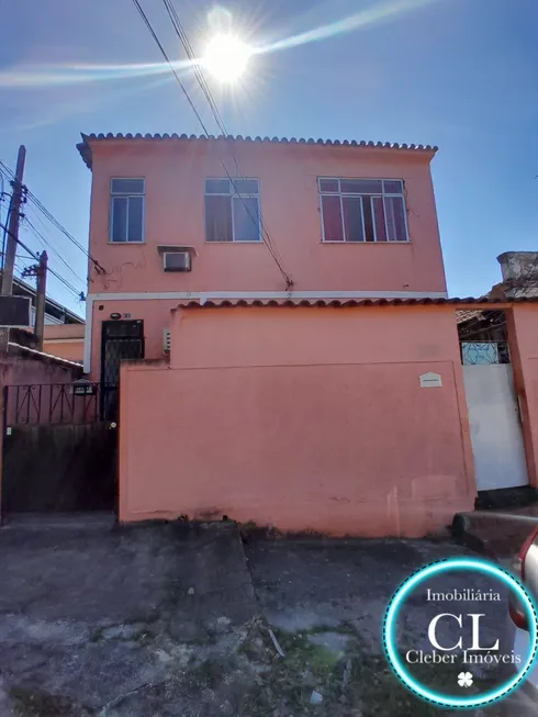 Foto 1 de Casa com 2 Quartos à venda, 75m² em Irajá, Rio de Janeiro