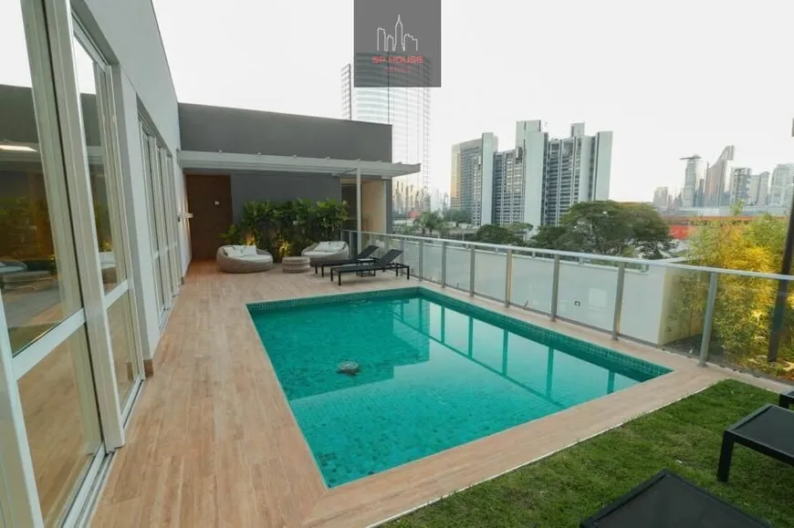 Foto 1 de Apartamento com 3 Quartos à venda, 130m² em Vila Gertrudes, São Paulo