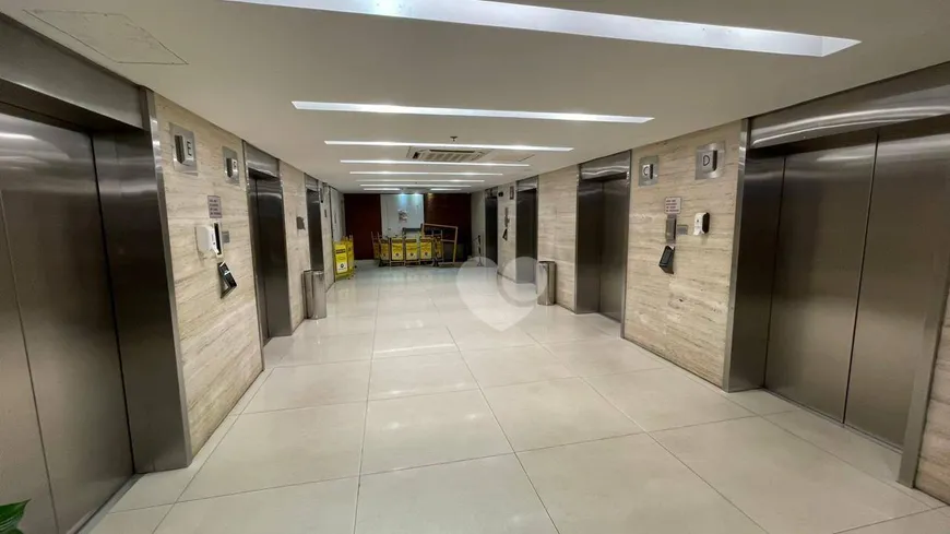 Foto 1 de Sala Comercial à venda, 600m² em Centro, Rio de Janeiro