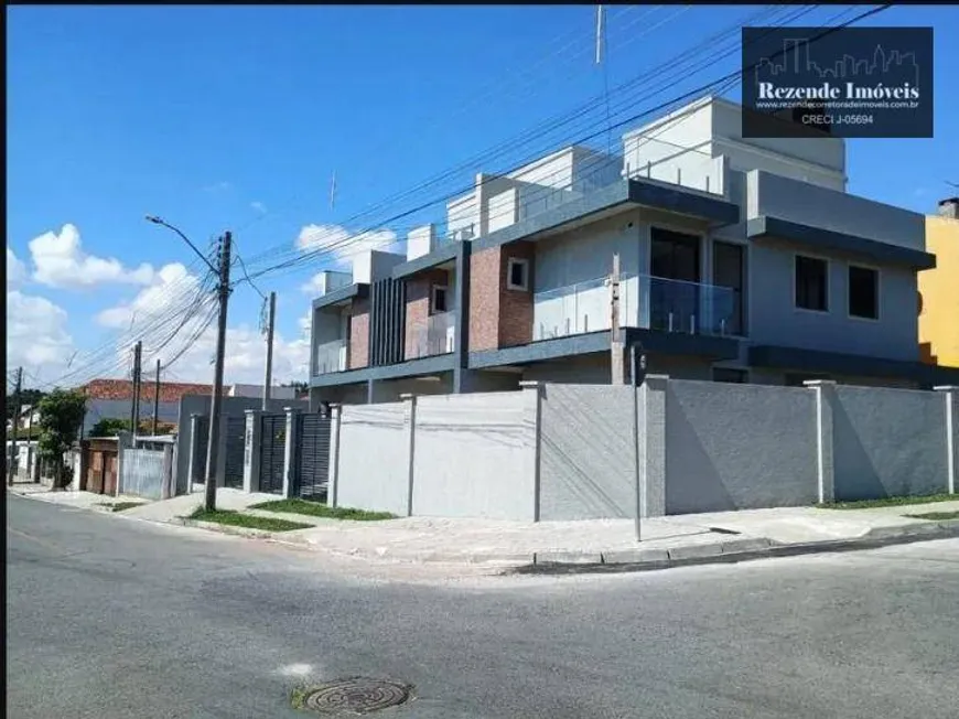 Foto 1 de Sobrado com 3 Quartos à venda, 153m² em Fazendinha, Curitiba