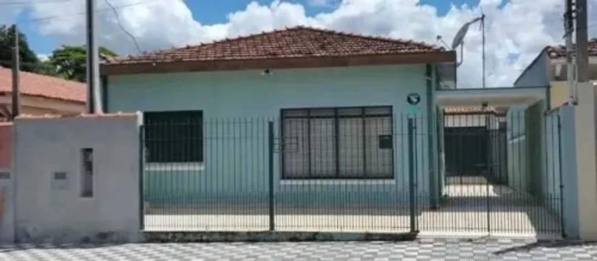 Foto 1 de Casa com 3 Quartos à venda, 134m² em Parque Brasil, Jacareí