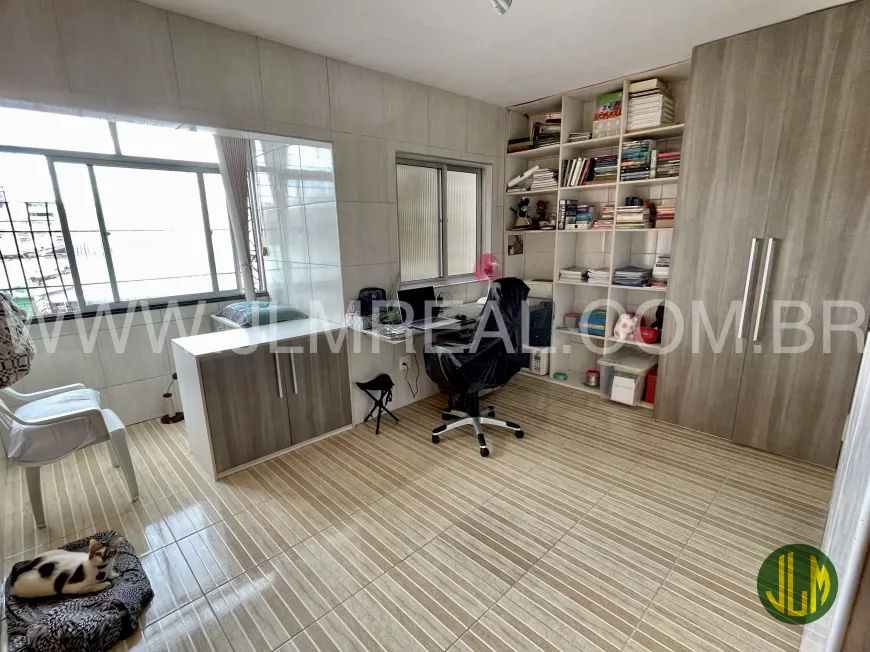 Foto 1 de Casa com 4 Quartos à venda, 210m² em Sao Gerardo, Fortaleza