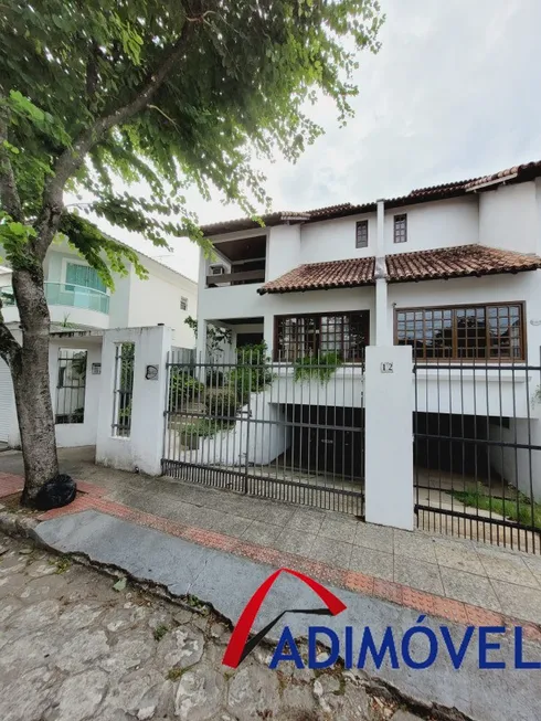 Foto 1 de Casa com 3 Quartos à venda, 290m² em Mata da Praia, Vitória
