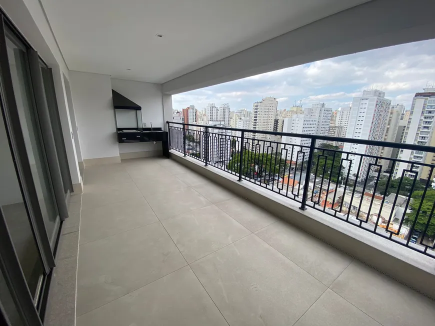 Foto 1 de Apartamento com 3 Quartos à venda, 150m² em Moema, São Paulo