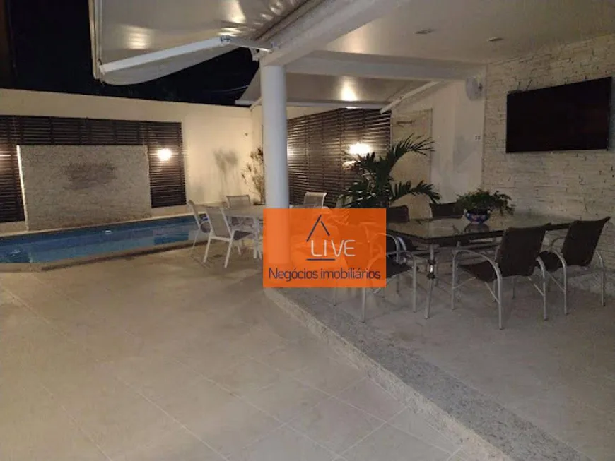 Foto 1 de Casa de Condomínio com 4 Quartos à venda, 360m² em Itaipu, Niterói