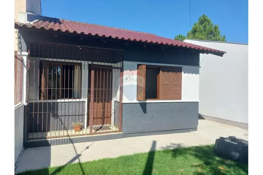 Foto 1 de Casa com 2 Quartos à venda, 100m² em Centro, Alvorada