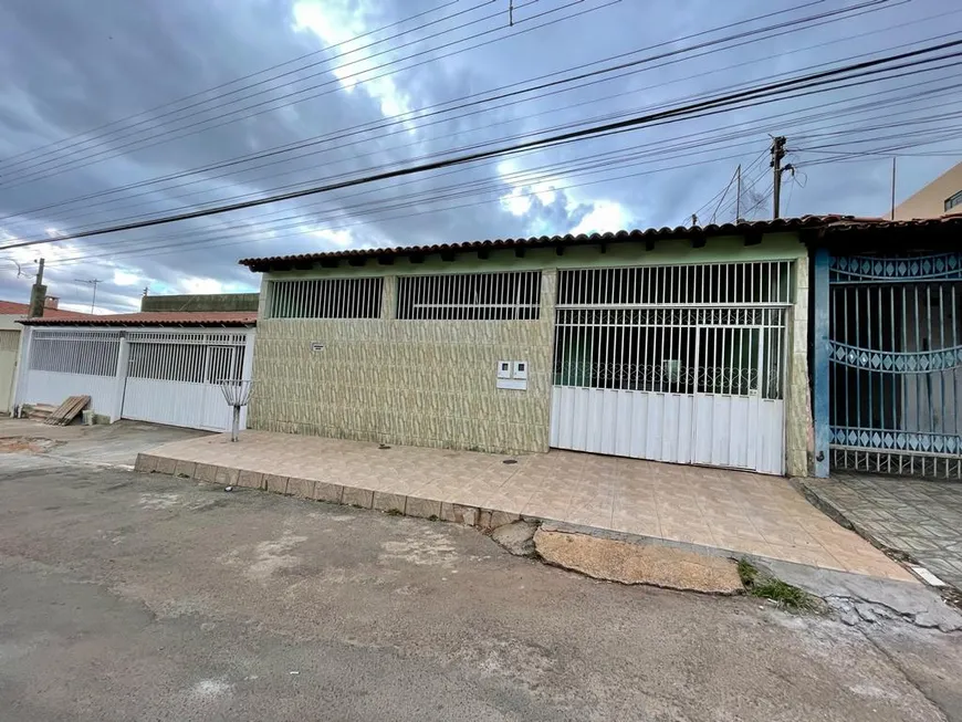 Foto 1 de Casa com 3 Quartos à venda, 250m² em Ceilandia Sul, Brasília