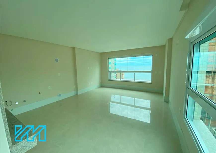 Foto 1 de Apartamento com 4 Quartos à venda, 156m² em Meia Praia, Itapema