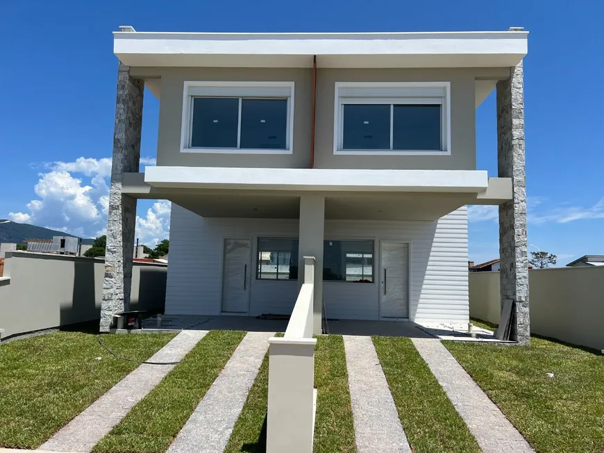 Foto 1 de Casa com 3 Quartos à venda, 151m² em Campeche, Florianópolis