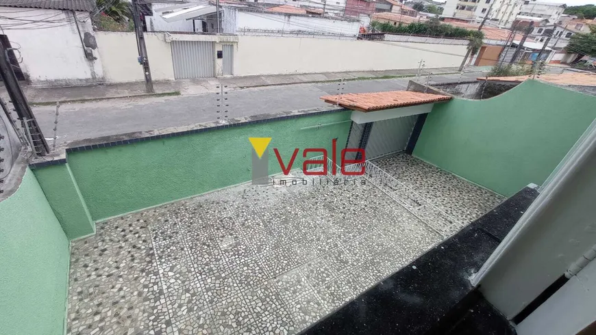 Foto 1 de Casa com 6 Quartos para venda ou aluguel, 328m² em Montese, Fortaleza