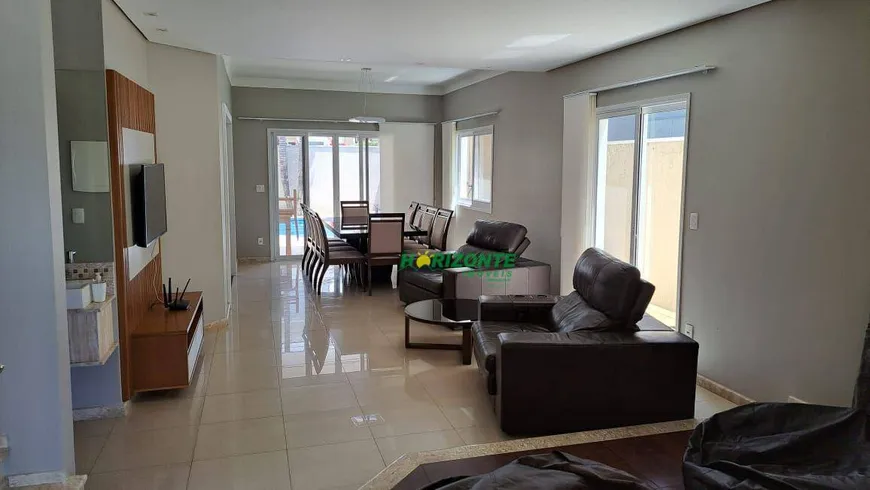 Foto 1 de Casa de Condomínio com 3 Quartos à venda, 248m² em Urbanova, São José dos Campos