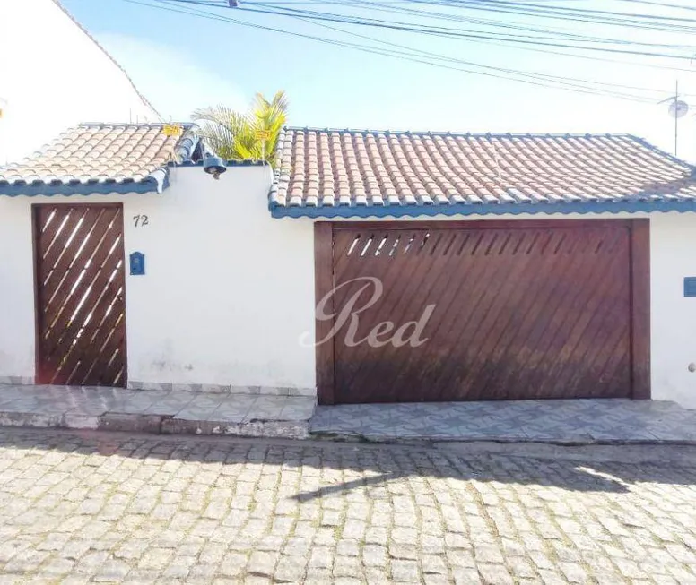 Foto 1 de Sobrado com 3 Quartos à venda, 194m² em Jardim Estela, Poá