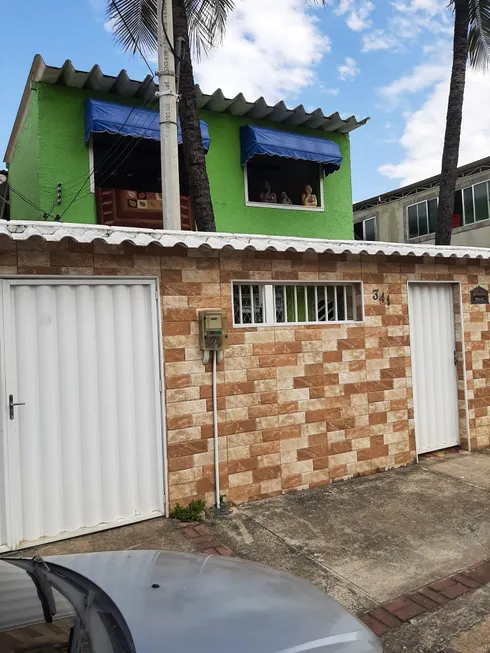 Foto 1 de Casa com 3 Quartos à venda, 263m² em Marechal Hermes, Rio de Janeiro