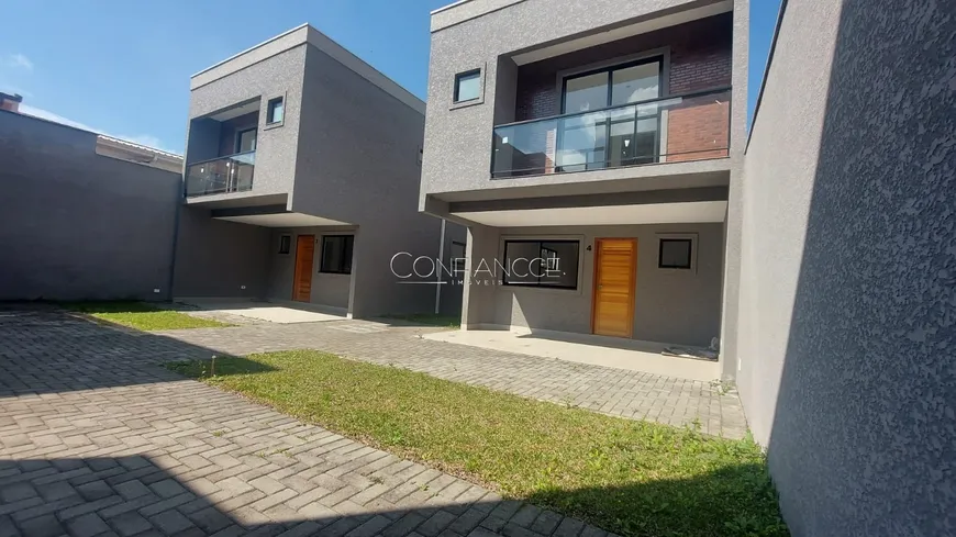 Foto 1 de Casa com 3 Quartos à venda, 117m² em Boa Vista, Curitiba