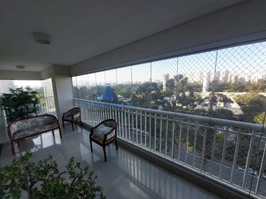 Foto 1 de Apartamento com 3 Quartos para alugar, 181m² em Jardim Marajoara, São Paulo