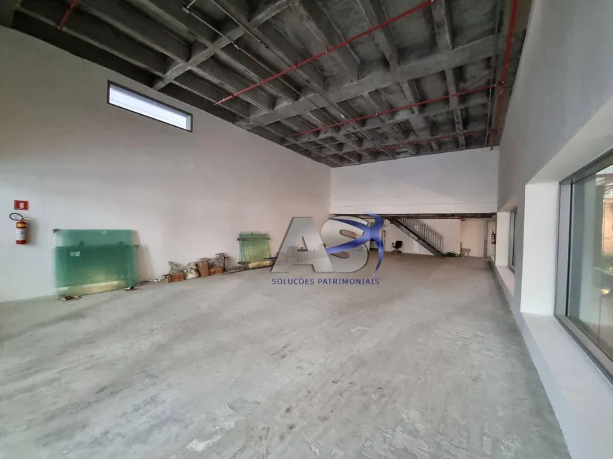 Foto 1 de Ponto Comercial para alugar, 298m² em Cerqueira César, São Paulo