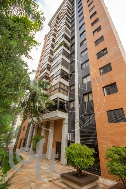 Foto 1 de Apartamento com 3 Quartos à venda, 127m² em Vila Nova Conceição, São Paulo