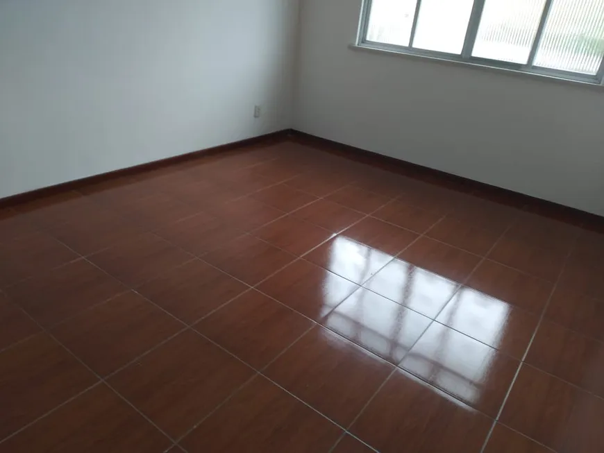 Foto 1 de Apartamento com 3 Quartos para alugar, 70m² em Cascadura, Rio de Janeiro