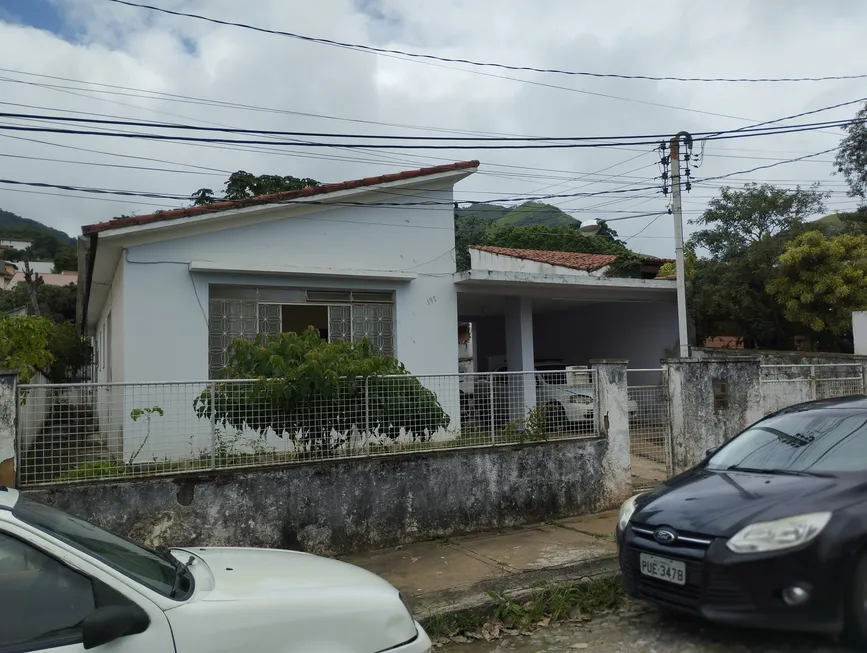 Foto 1 de Casa com 3 Quartos à venda, 180m² em Centro, Valença