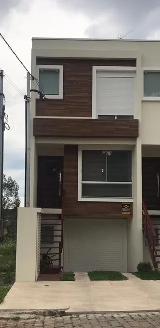 Foto 1 de Casa com 2 Quartos à venda, 113m² em Nossa Senhora da Saúde, Caxias do Sul