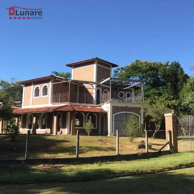 Foto 1 de Casa de Condomínio com 4 Quartos à venda, 248m² em Fazenda Palao Alpes de Guararema, Guararema