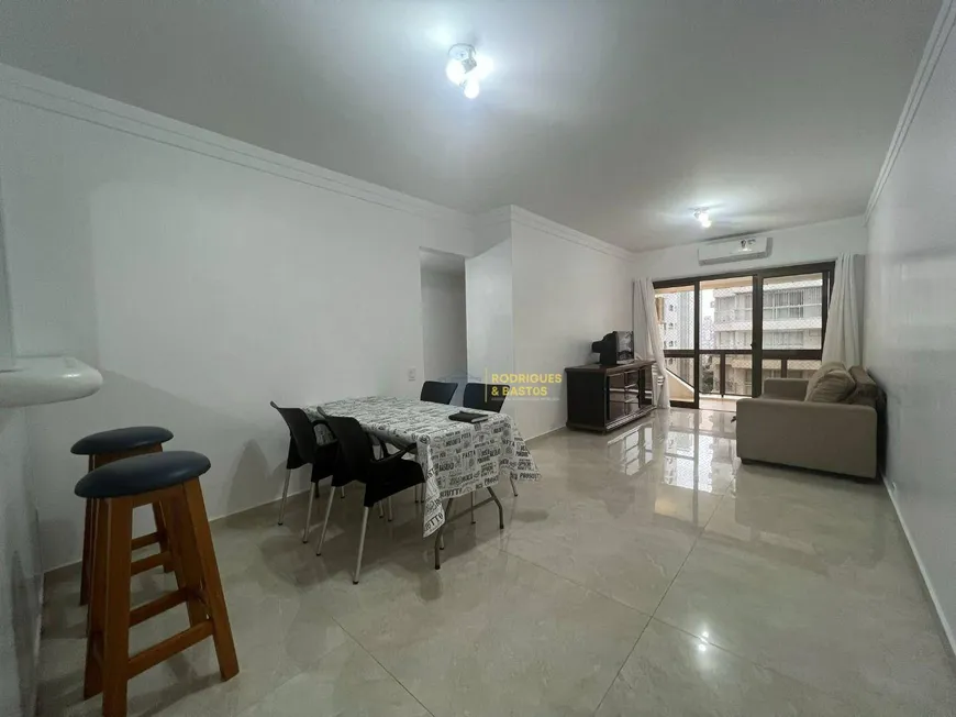 Foto 1 de Apartamento com 3 Quartos à venda, 100m² em Centro, Guarujá