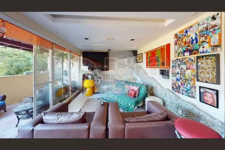 Foto 1 de Casa com 5 Quartos à venda, 300m² em Laranjeiras, Rio de Janeiro
