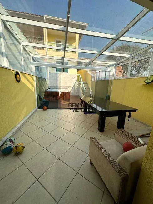 Foto 1 de Sobrado com 3 Quartos à venda, 200m² em Vila Mangalot, São Paulo