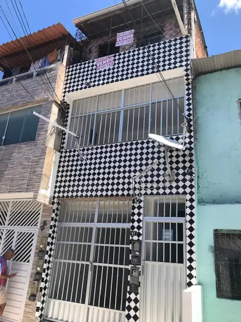 Foto 1 de Apartamento com 3 Quartos à venda, 80m² em Massaranduba, Salvador