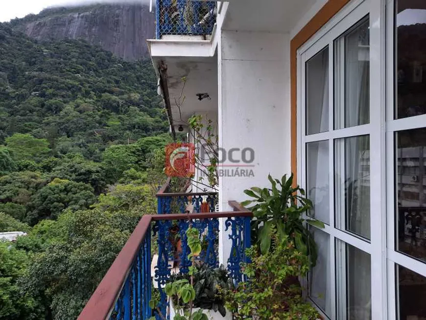 Foto 1 de Apartamento com 4 Quartos à venda, 165m² em Lagoa, Rio de Janeiro