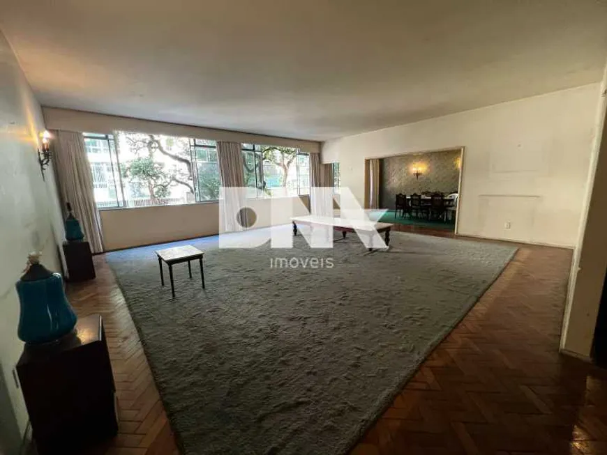 Foto 1 de Apartamento com 3 Quartos à venda, 284m² em Copacabana, Rio de Janeiro