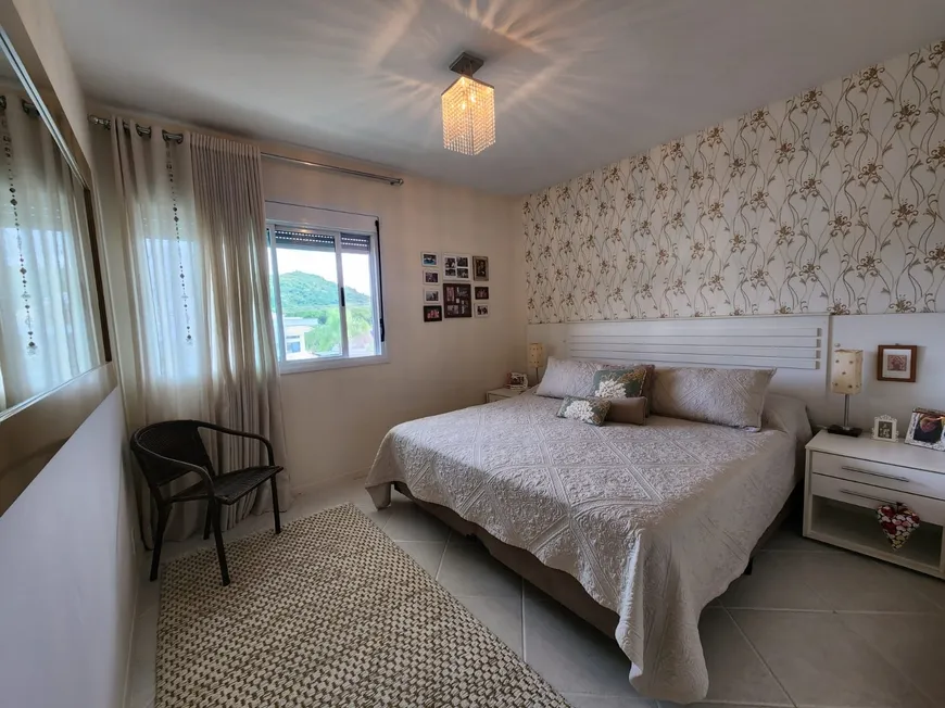 Foto 1 de Apartamento com 3 Quartos à venda, 97m² em Jurerê Internacional, Florianópolis