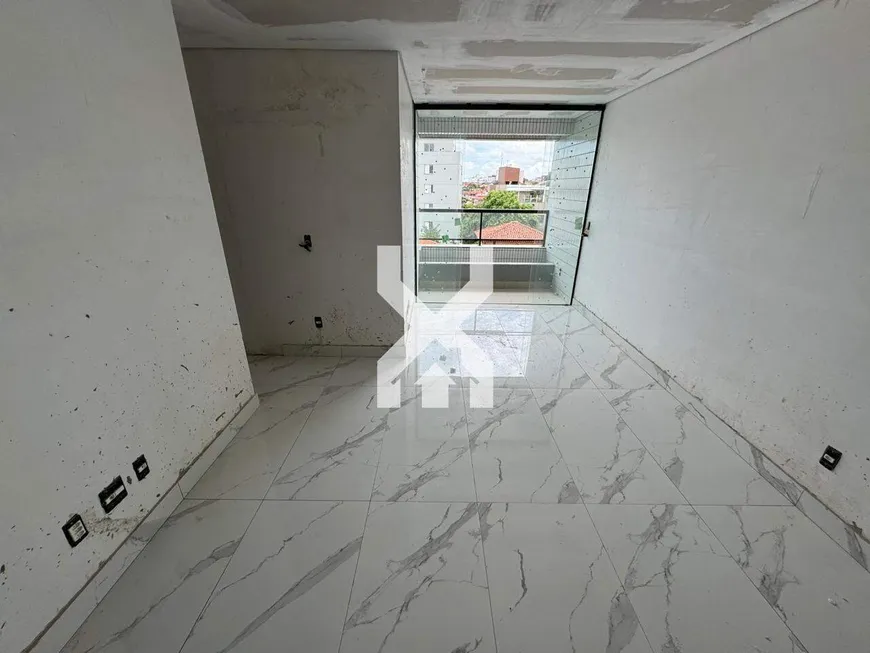 Foto 1 de Apartamento com 3 Quartos à venda, 70m² em Itapoã, Belo Horizonte